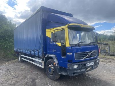 Volvo Fl6/220